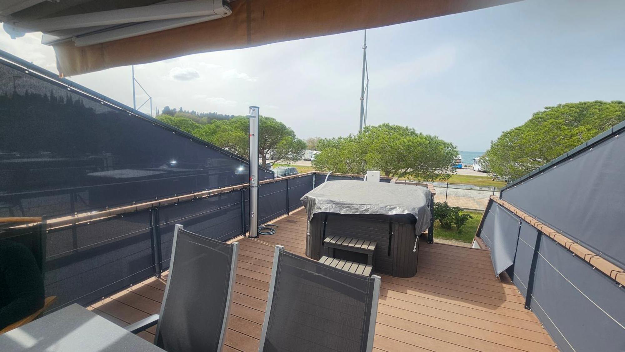 Floating House - Marina Relax Villa ปอร์โตรอซ ภายนอก รูปภาพ