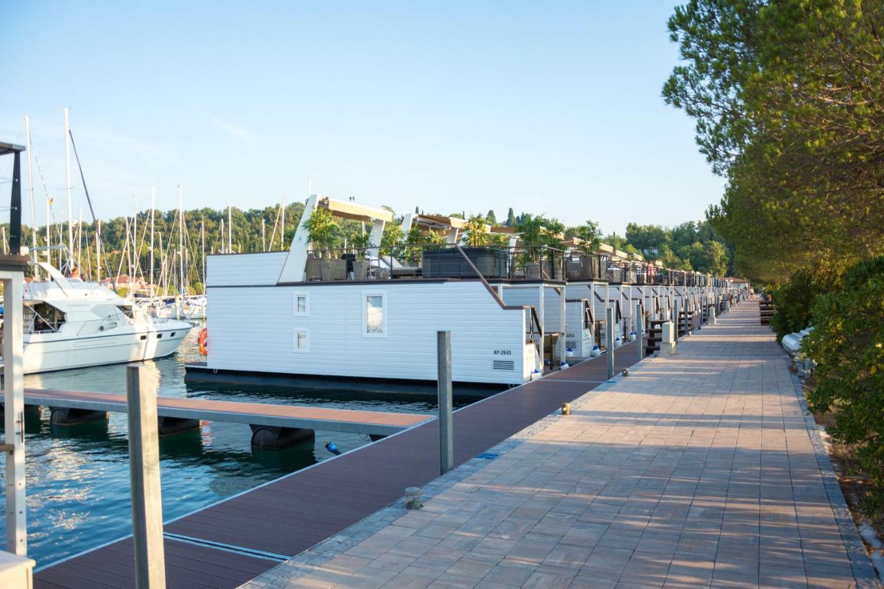 Floating House - Marina Relax Villa ปอร์โตรอซ ภายนอก รูปภาพ